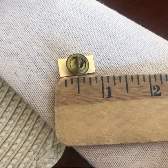 Vintage Pin - Picture 2 of 2
